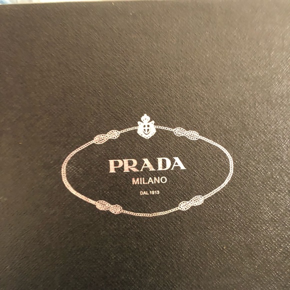 prada cloud busters - Picture 3 of 4